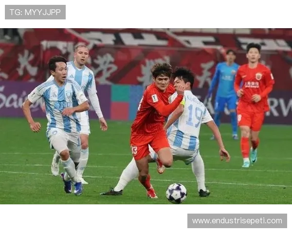 上海海港近期表现稳健,主场战绩持续提升 上海海港近期表现稳健,主场战绩持续提升